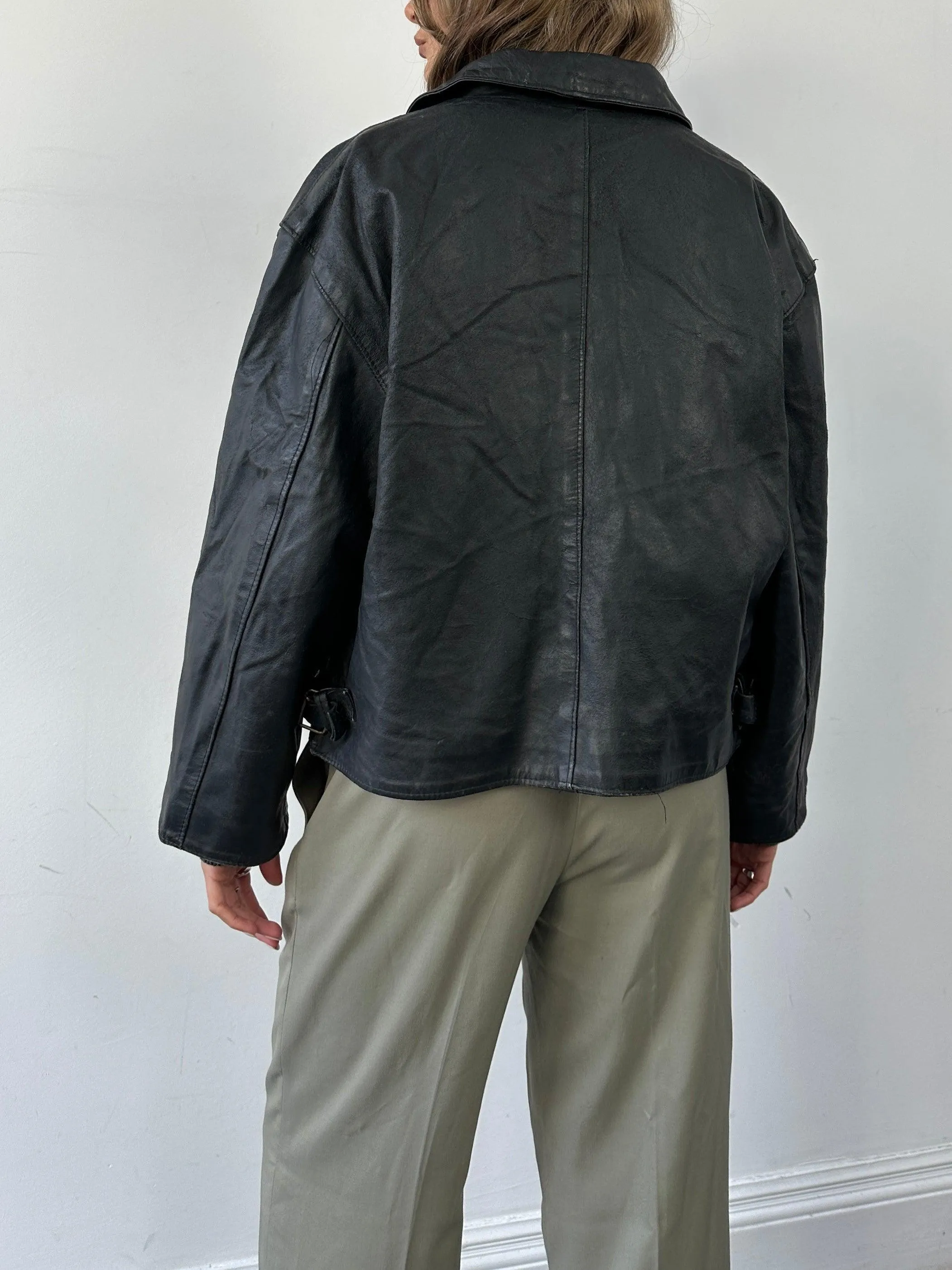 Italian Vintage Boxy Leather Jacket - M/L