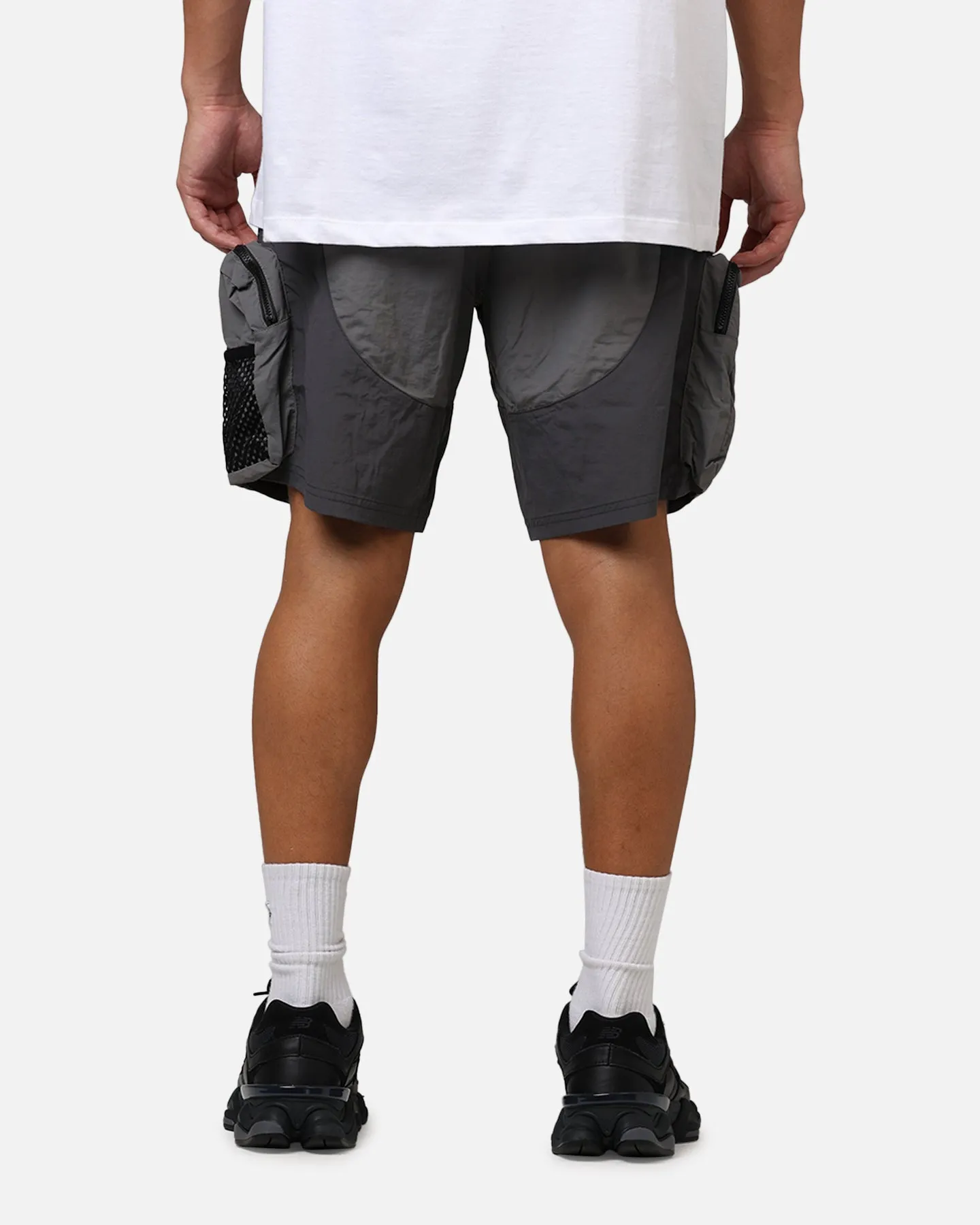 MNML Active Cargo Shorts Black