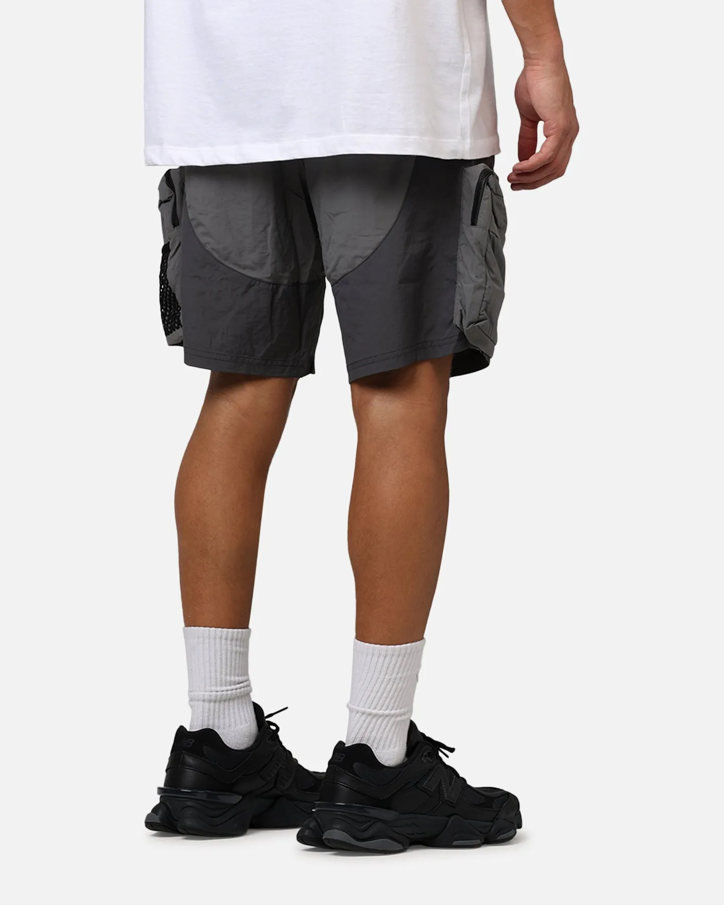 MNML Active Cargo Shorts Black