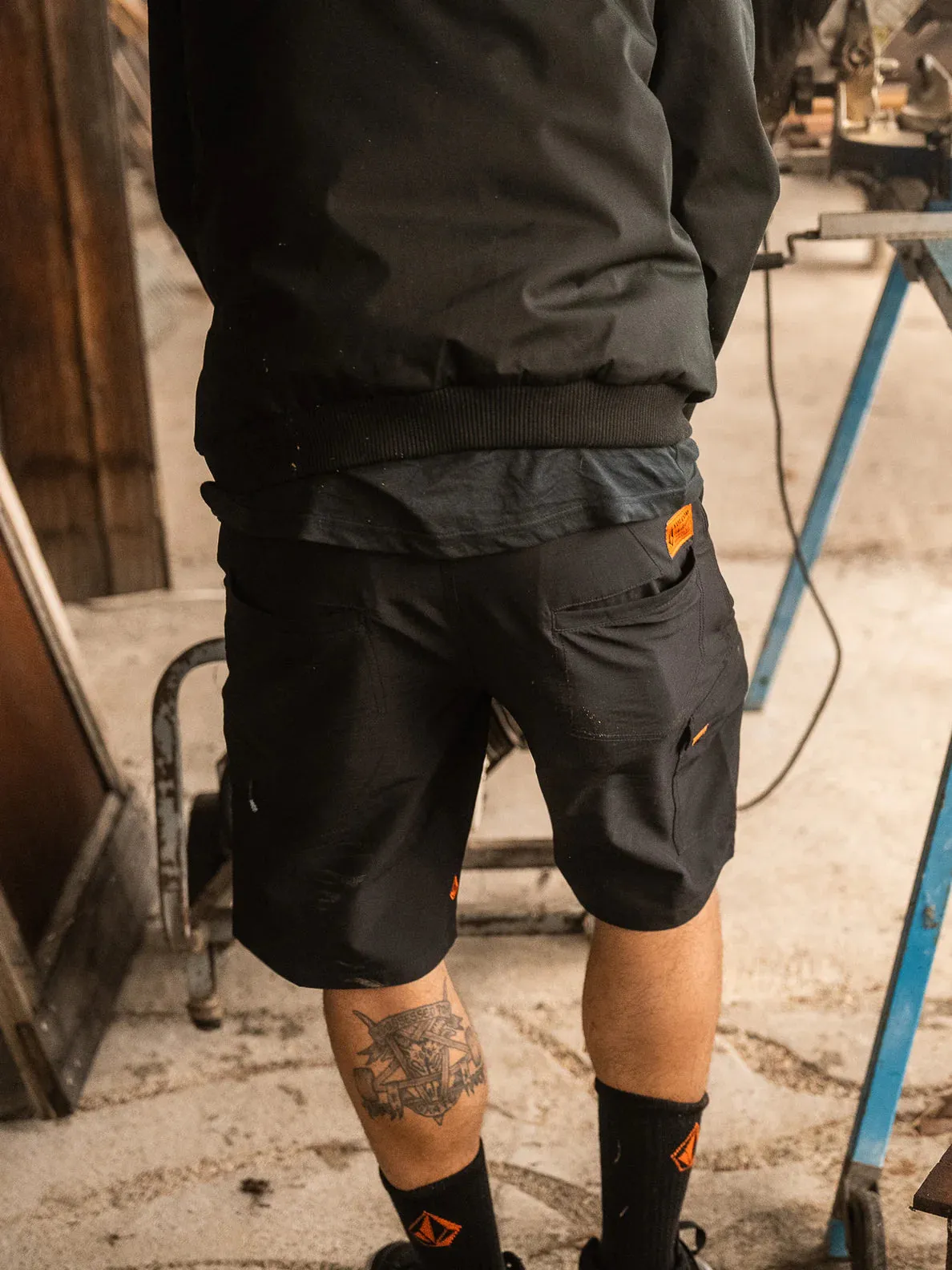 WORKWEAR SLAB HYBRID SHORT 20" - BLACK